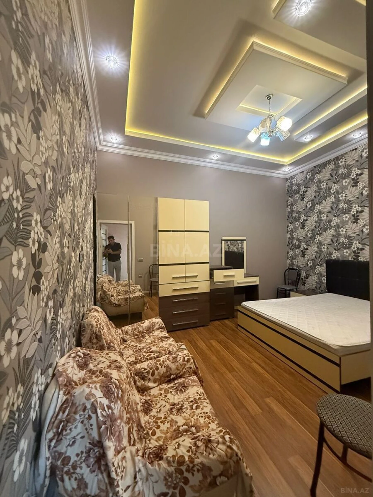 Kirayə verilir 2 otaqlı həyət evi 65 m²