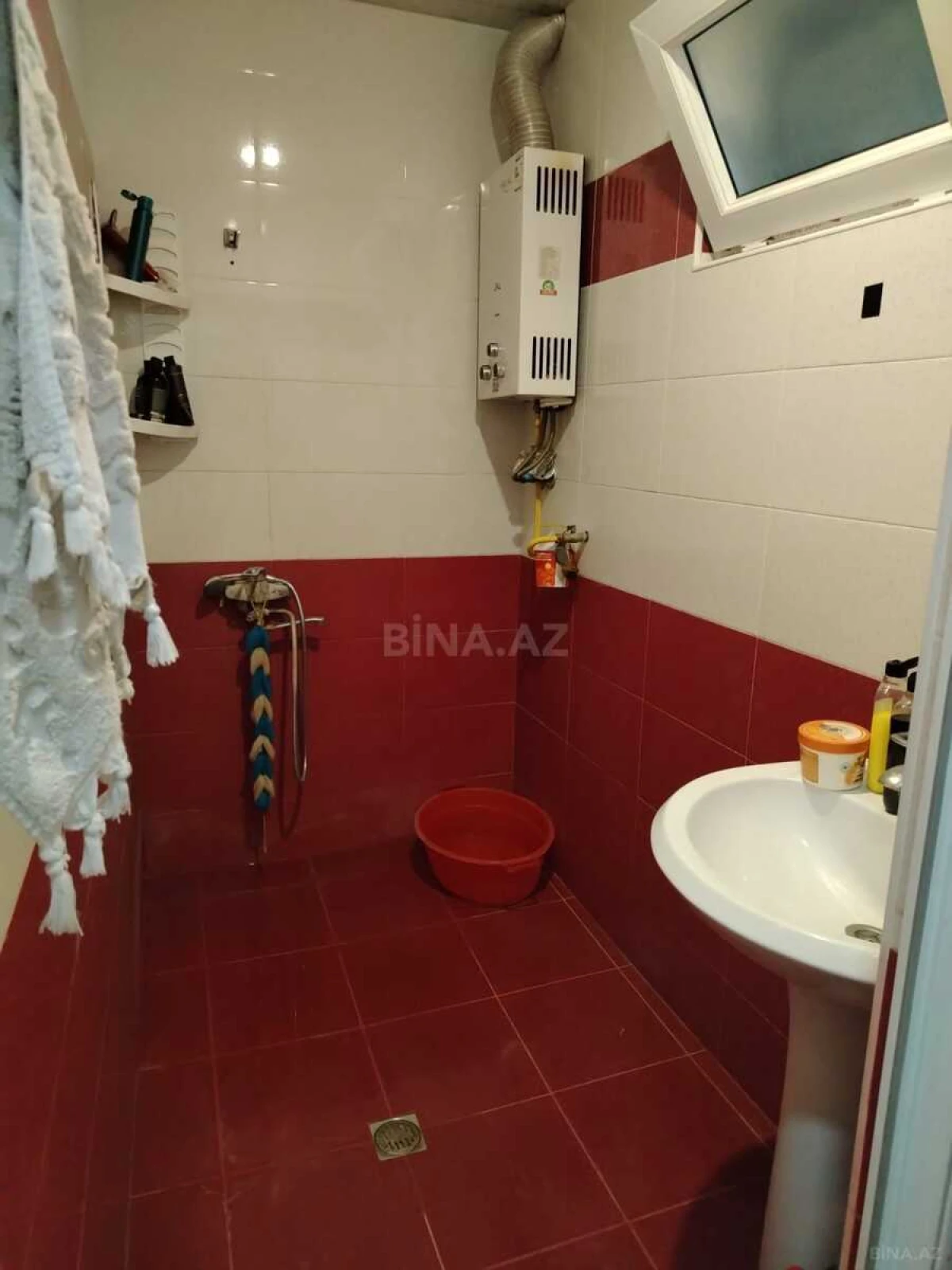 Satılır 2 otaqlı mənzil 56 m²