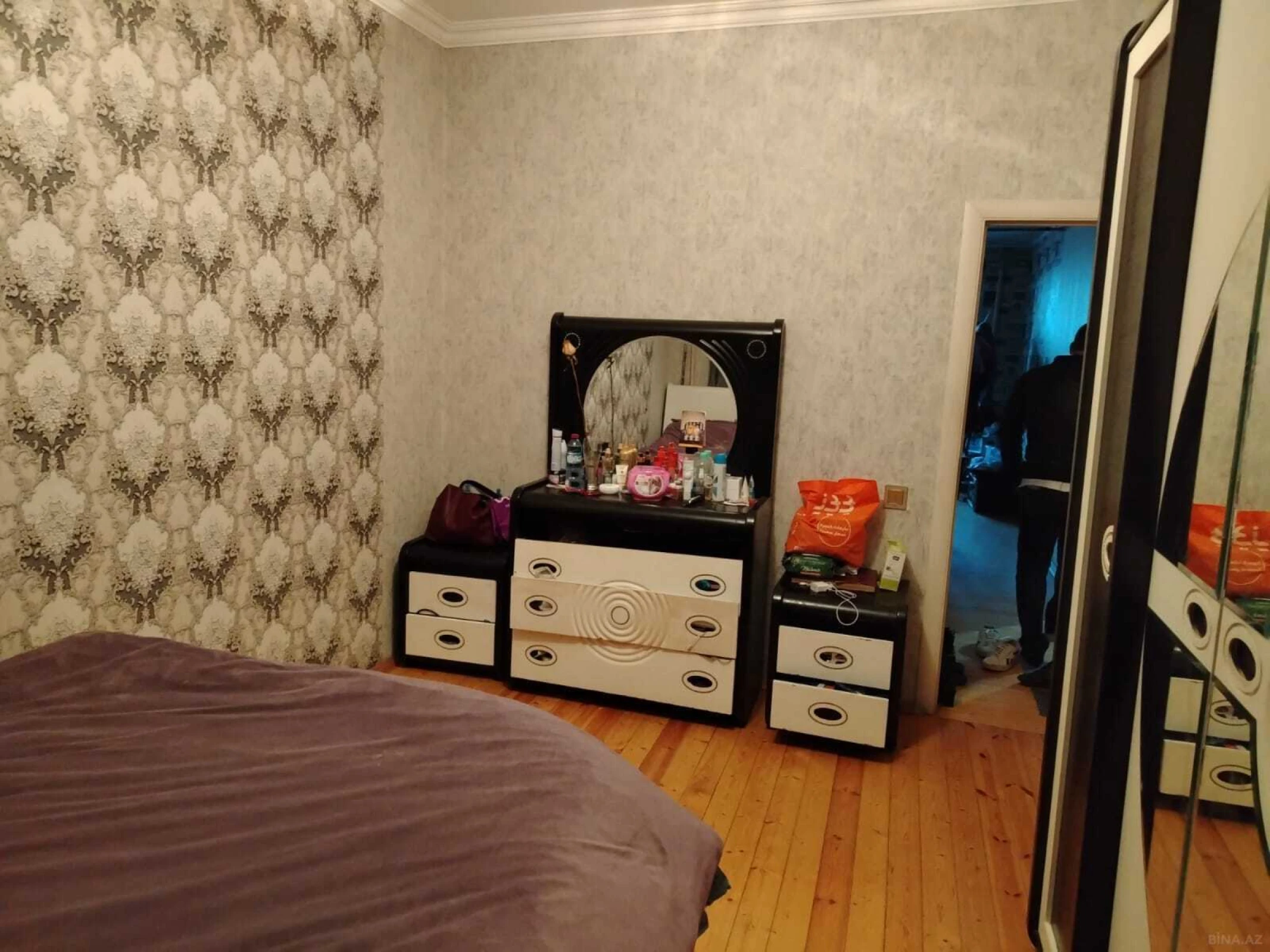 Satılır 2 otaqlı mənzil 56 m²