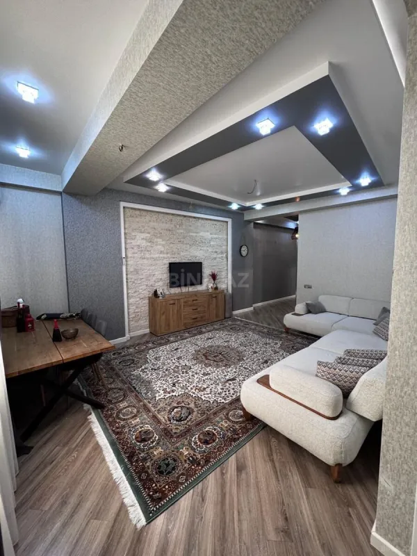 Satılır 3 otaqlı mənzil 100 m²