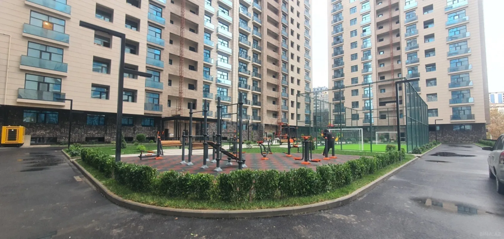 Satılır 2 otaqlı mənzil 71 m²