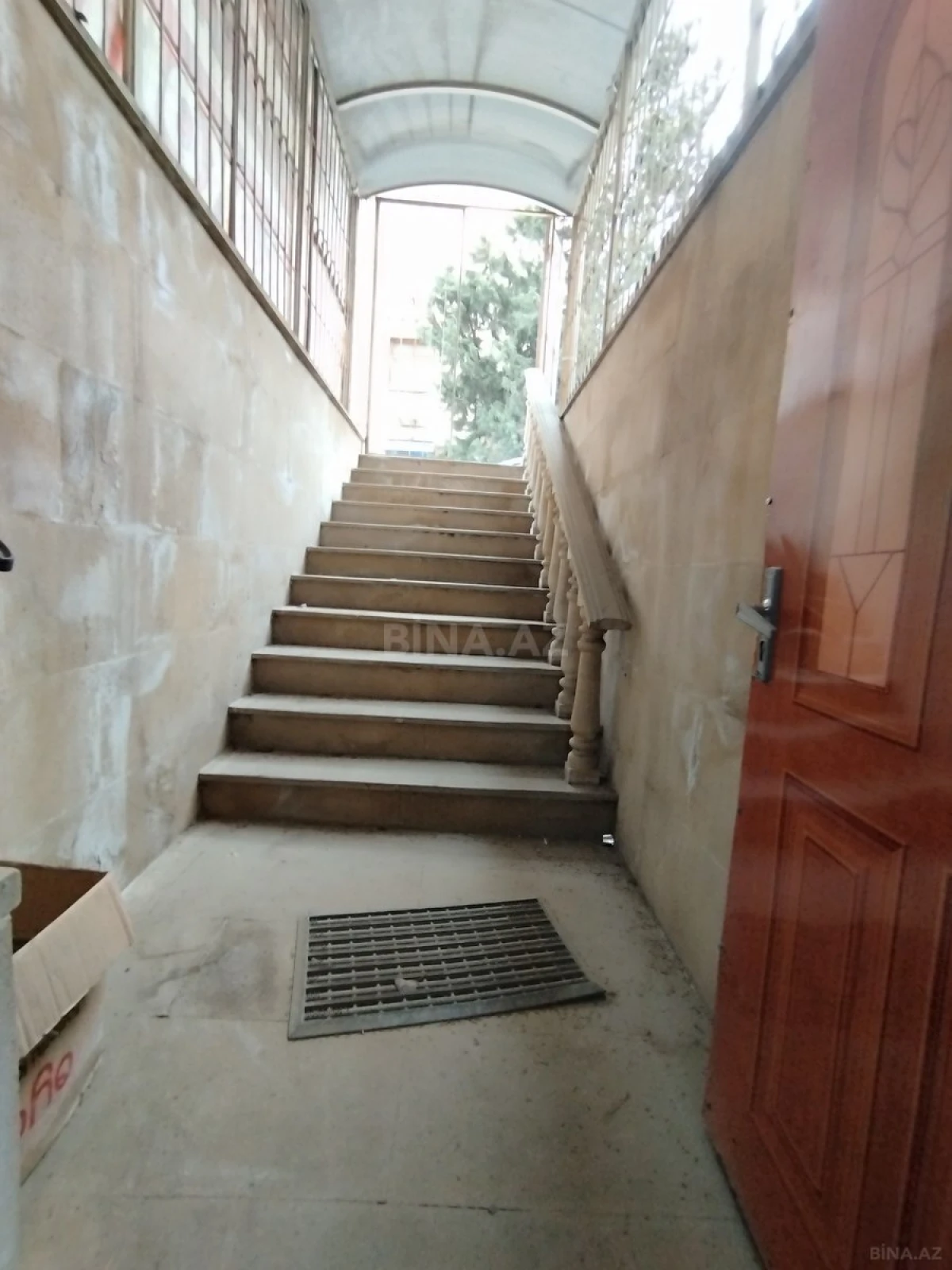 Satılır obyekt 60 m²