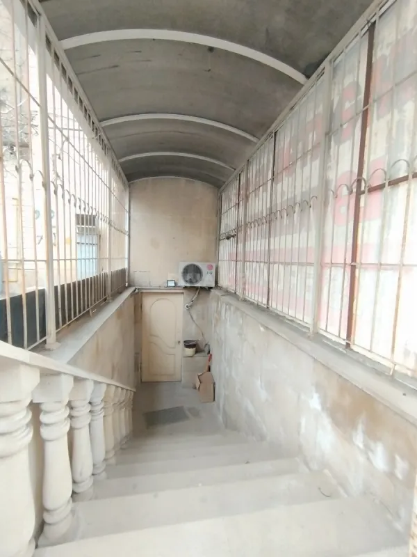 Satılır obyekt 60 m²