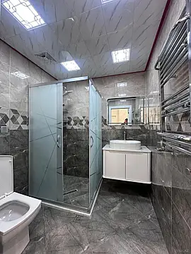 Satılır 2 otaqlı mənzil 77 m²