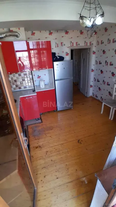 Kirayə verilir 2 otaqlı mənzil 75 m²