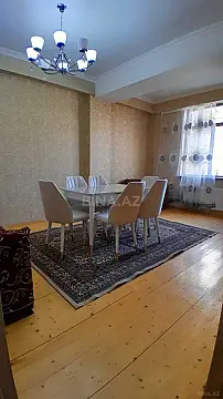 Kirayə verilir 2 otaqlı mənzil 75 m²