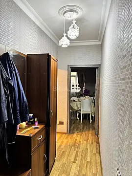 Satılır 2 otaqlı mənzil 60 m²