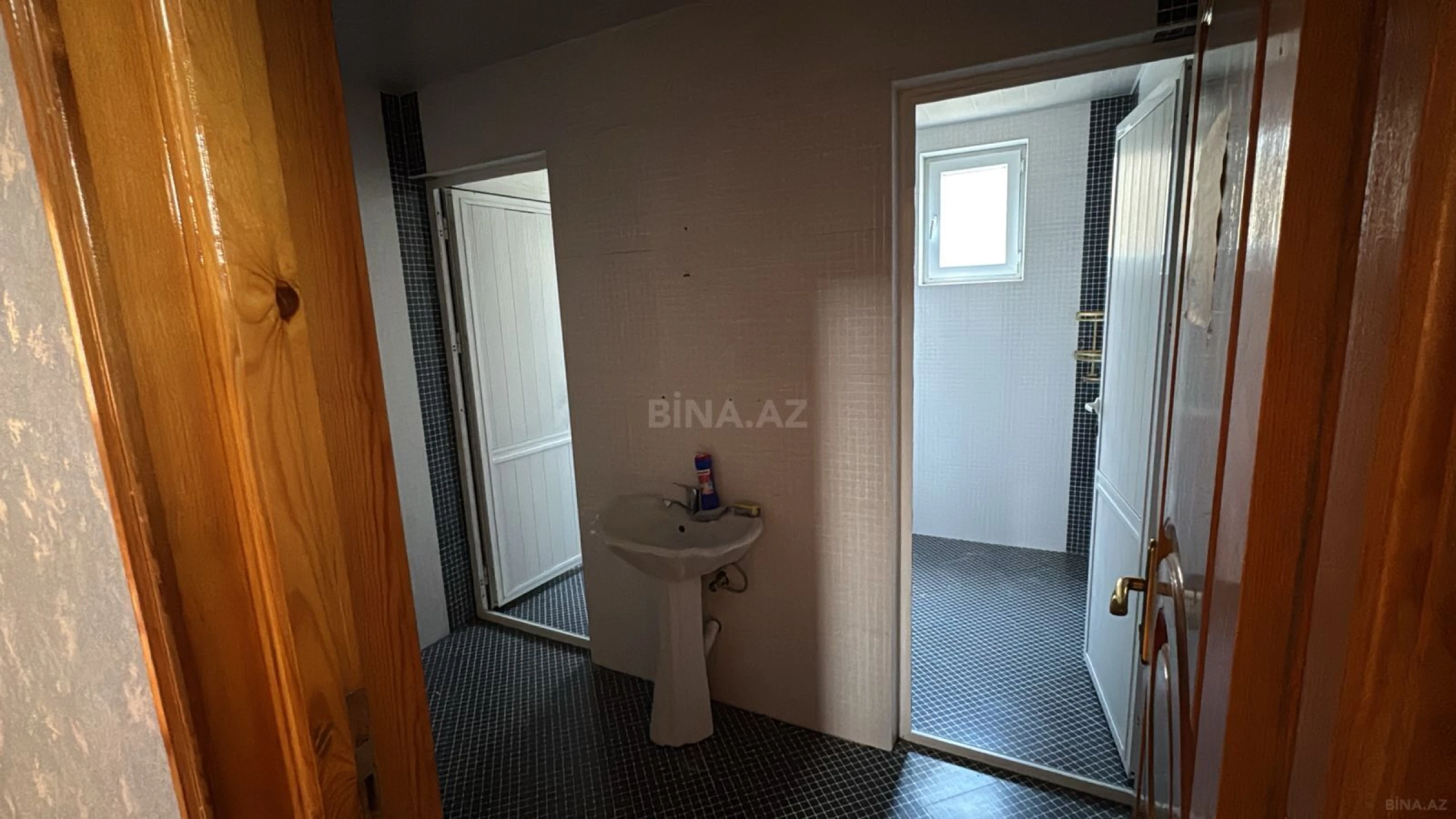 Kirayə verilir 6 otaqlı həyət evi 187 m²