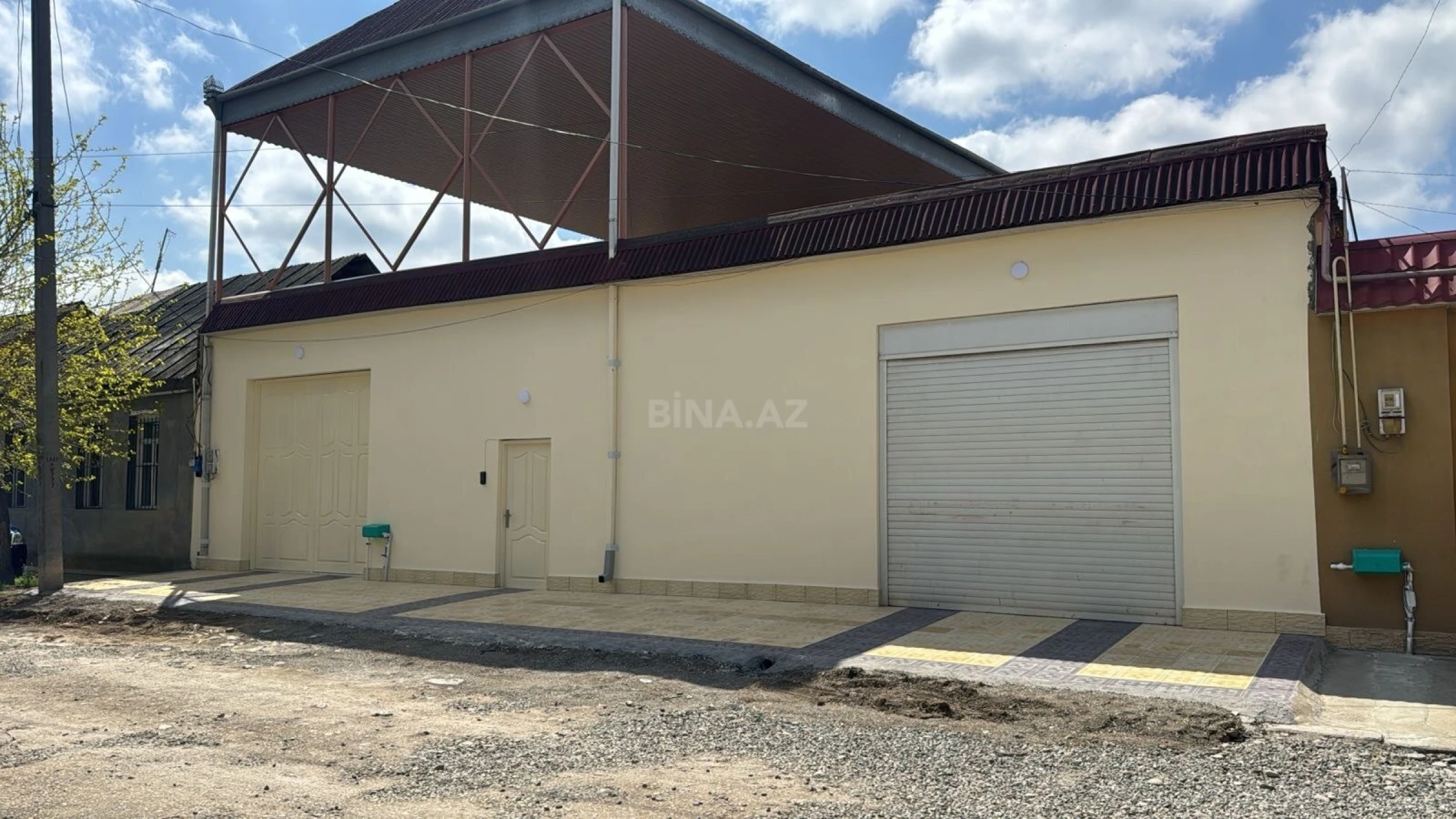 Kirayə verilir 6 otaqlı həyət evi 187 m²