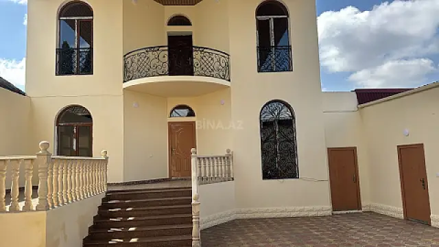 Kirayə verilir 6 otaqlı həyət evi 187 m²