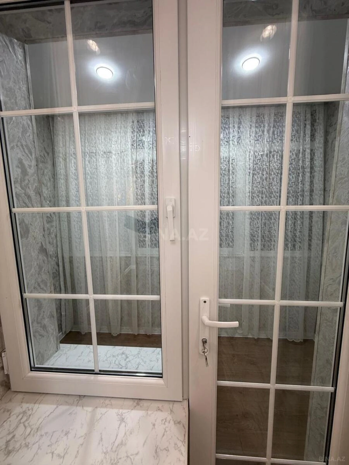 Satılır 2 otaqlı mənzil 60 m²