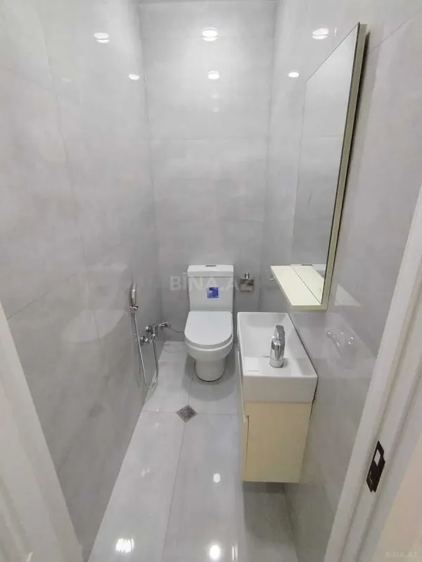 Satılır 2 otaqlı mənzil 75 m²