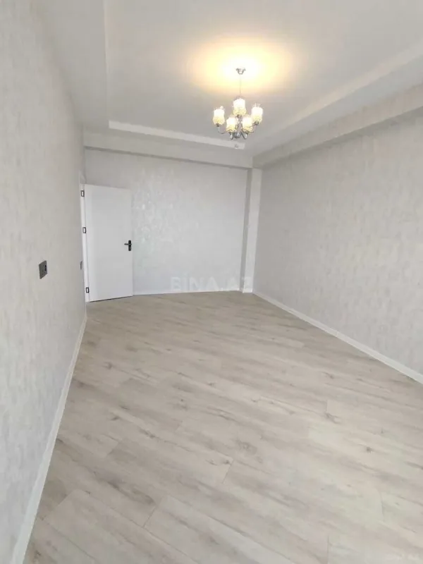 Satılır 2 otaqlı mənzil 75 m²