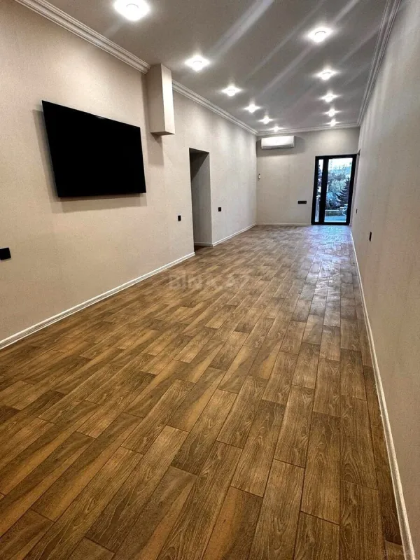 Kirayə verilir 5 otaqlı ofis 120 m²