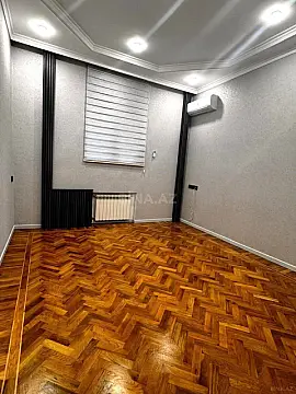 Kirayə verilir 5 otaqlı ofis 120 m²