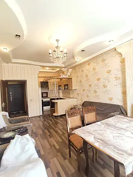 Kirayə verilir 2 otaqlı mənzil 65 m²