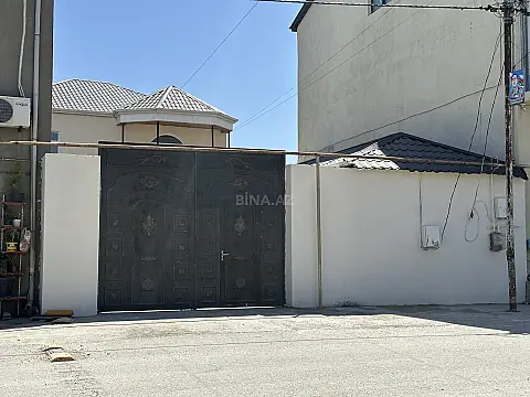 Satılır 6 otaqlı həyət evi 200 m²