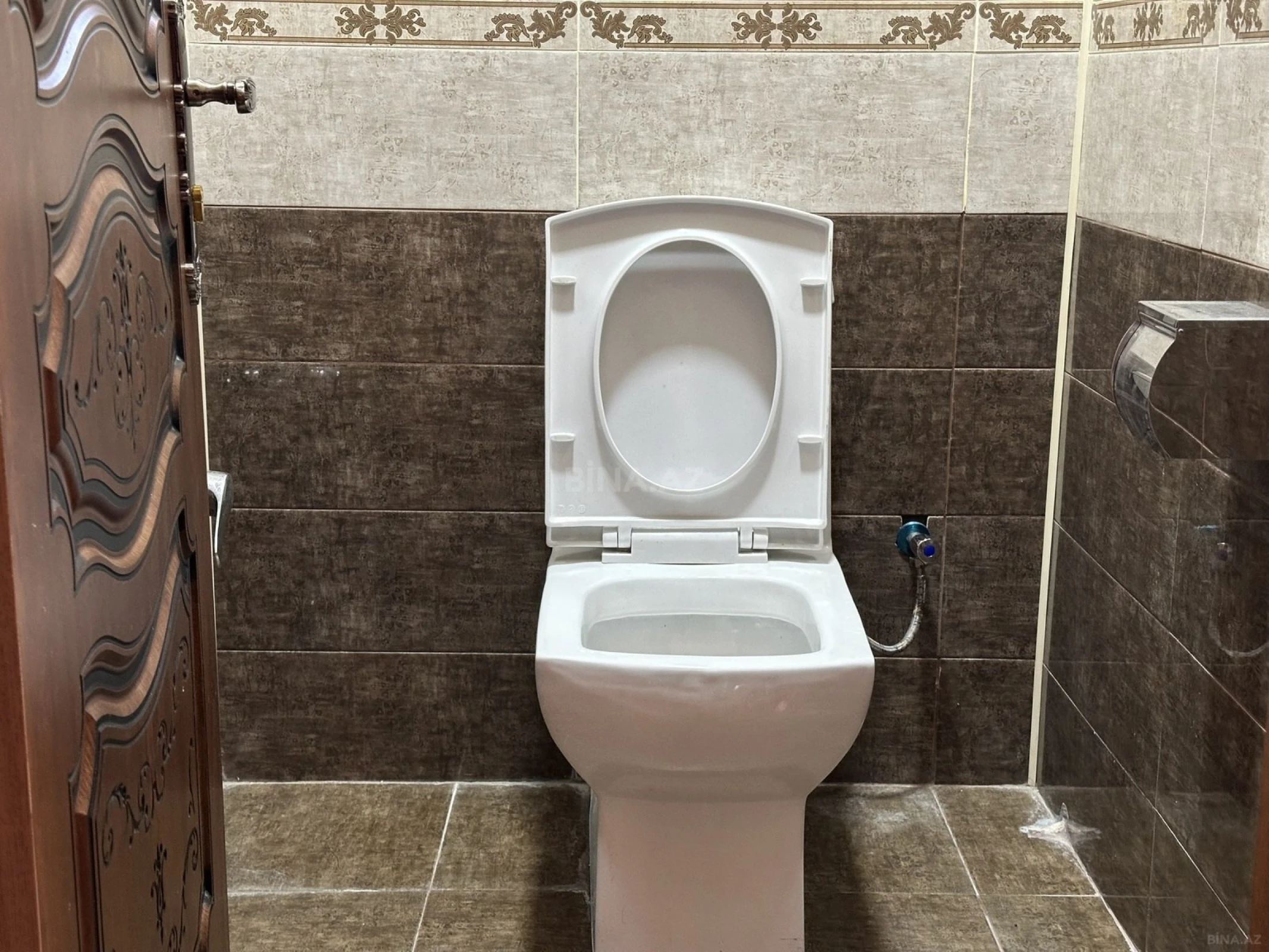 Satılır 6 otaqlı həyət evi 200 m²