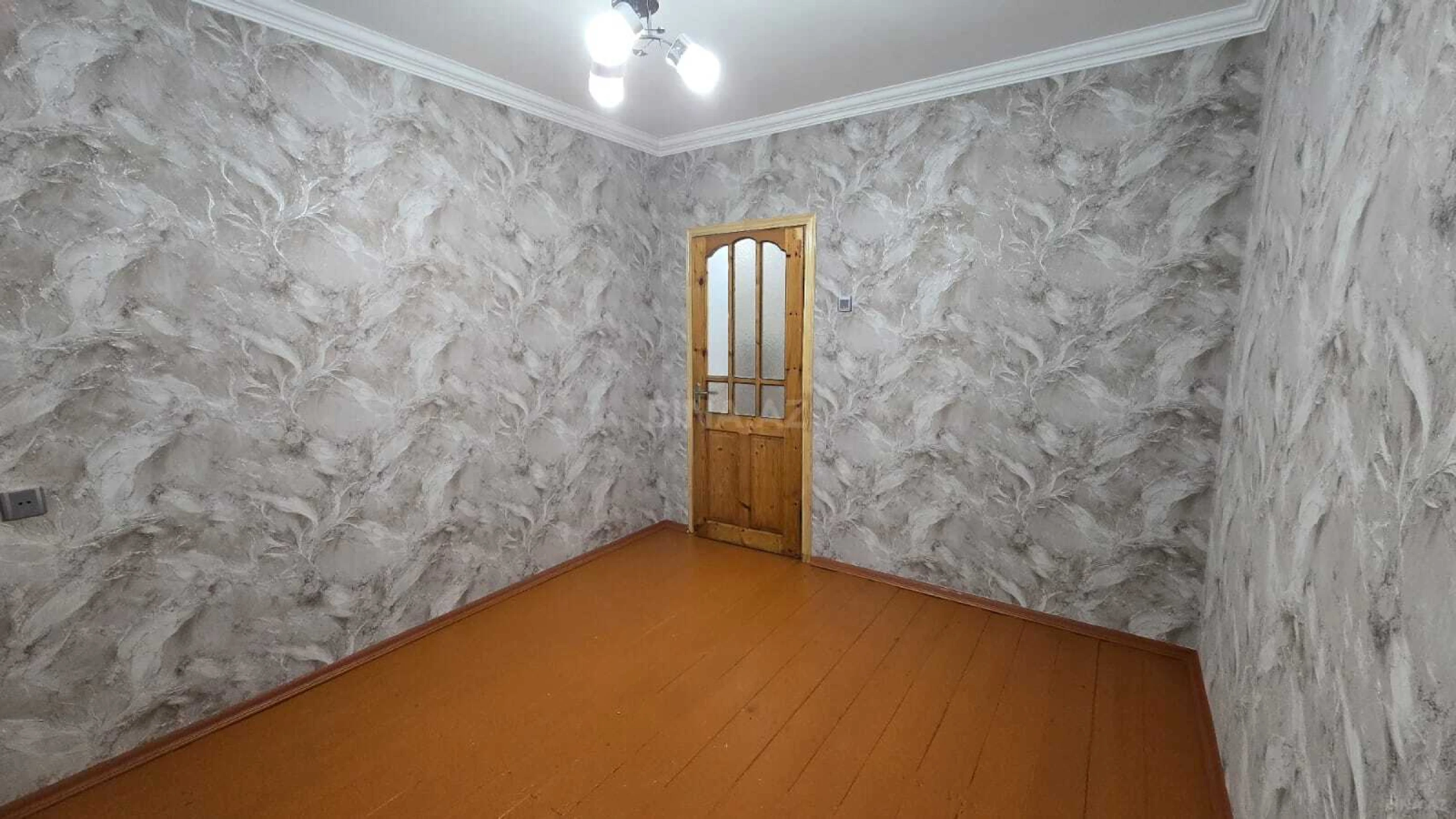 Kirayə verilir 3 otaqlı mənzil 65 m²