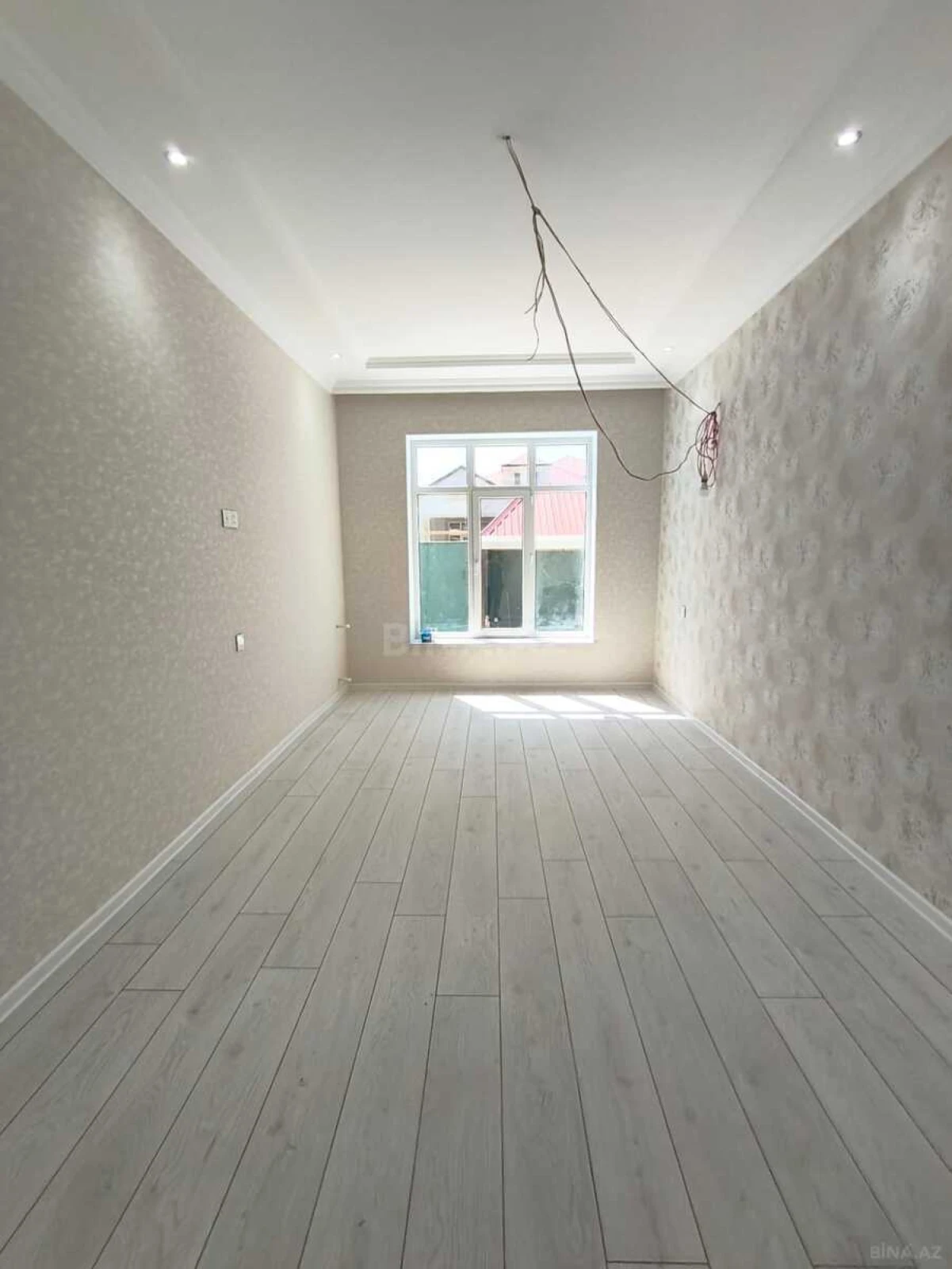 Satılır 4 otaqlı həyət evi 120 m²