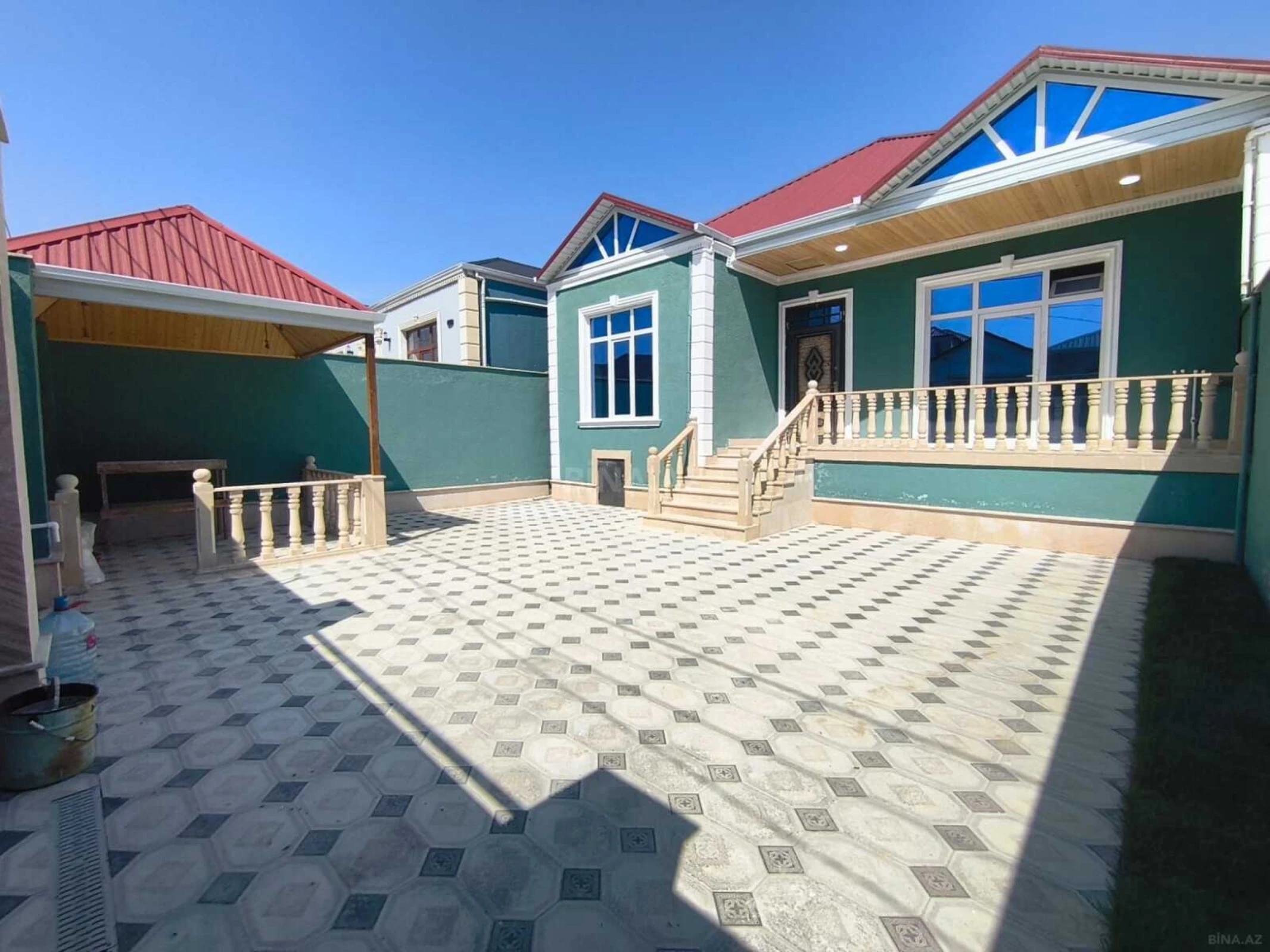 Satılır 4 otaqlı həyət evi 120 m²