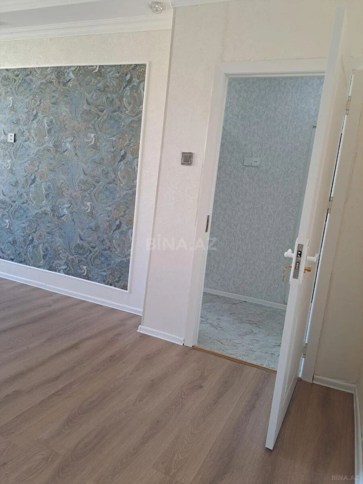 Satılır 2 otaqlı mənzil 52 m²