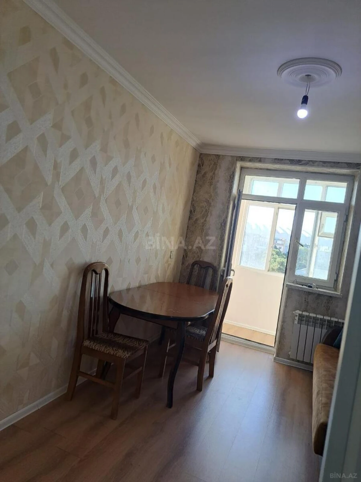 Satılır 2 otaqlı mənzil 52 m²