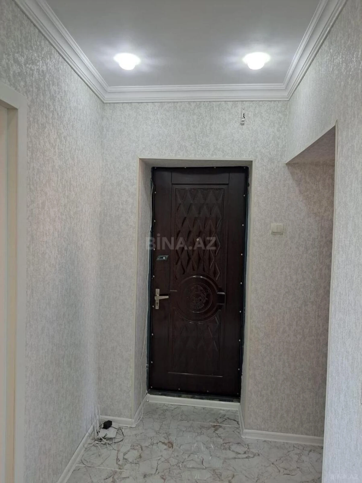 Satılır 2 otaqlı mənzil 52 m²
