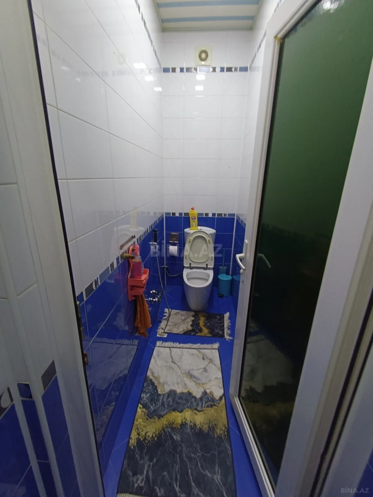 Satılır 3 otaqlı mənzil 181.5 m²