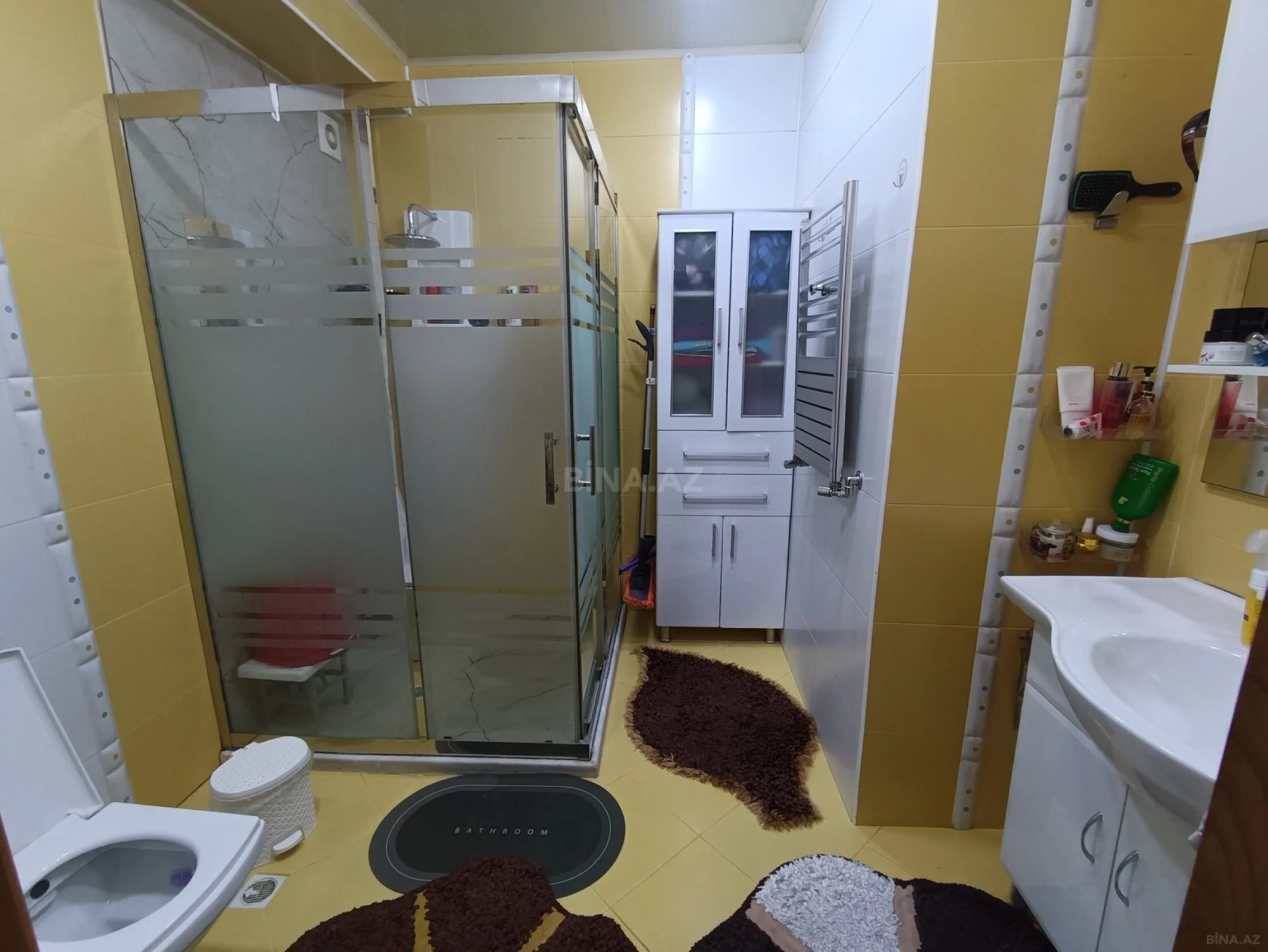 Satılır 3 otaqlı mənzil 181.5 m²