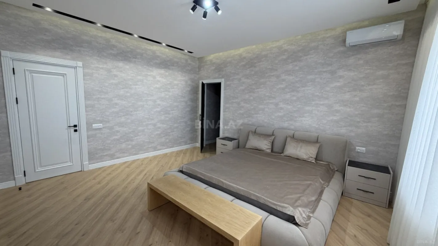 Satılır 6 otaqlı həyət evi 350 m²