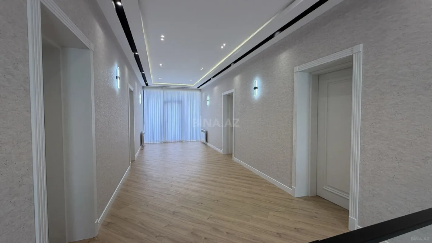 Satılır 6 otaqlı həyət evi 350 m²