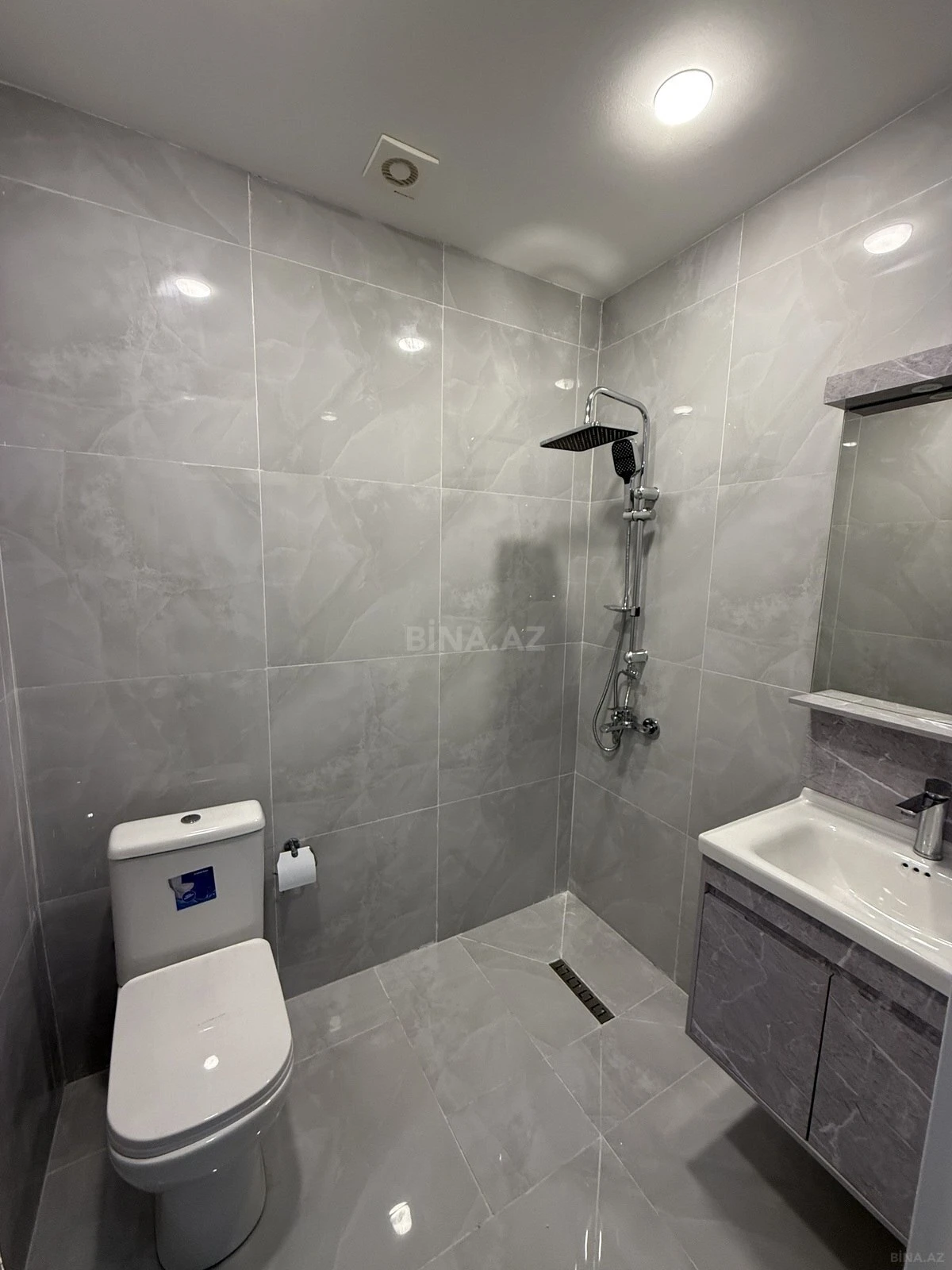 Satılır 2 otaqlı mənzil 31 m²