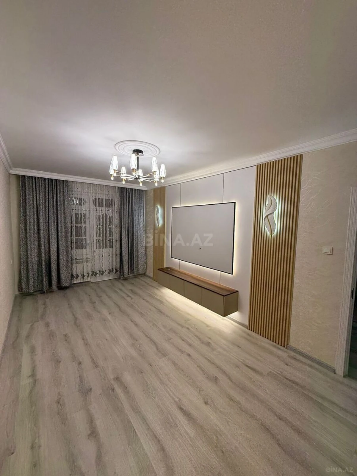 Satılır 2 otaqlı mənzil 60 m²