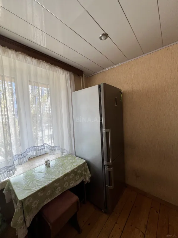 Kirayə verilir 2 otaqlı mənzil 65 m²