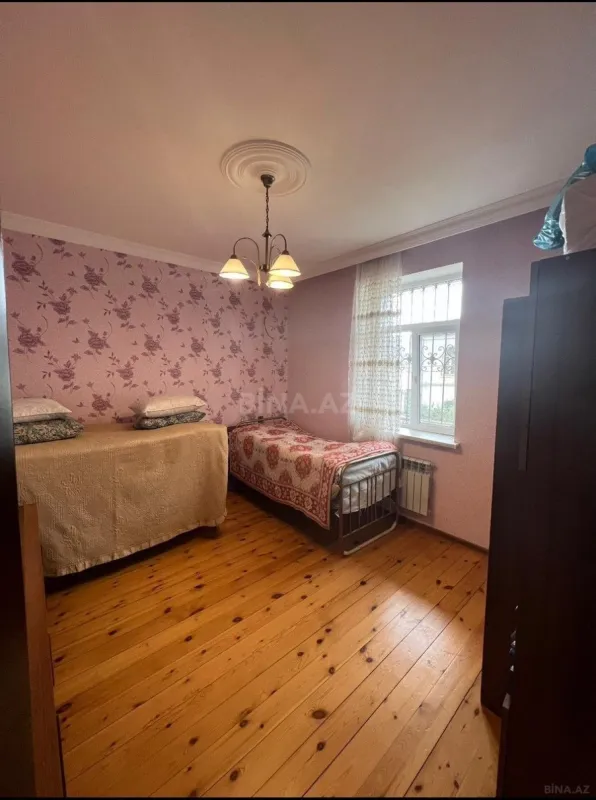 Satılır 5 otaqlı həyət evi 190 m²