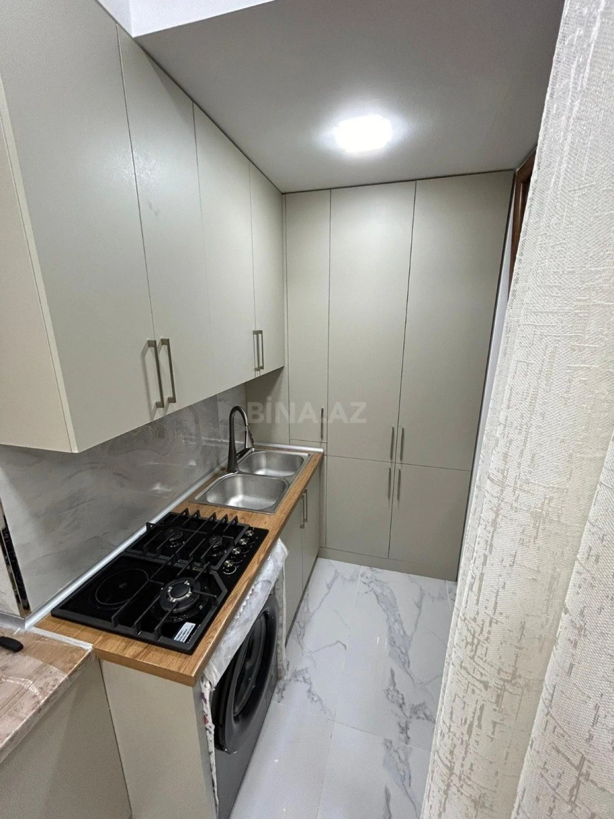 Kirayə verilir 3 otaqlı mənzil 105 m²