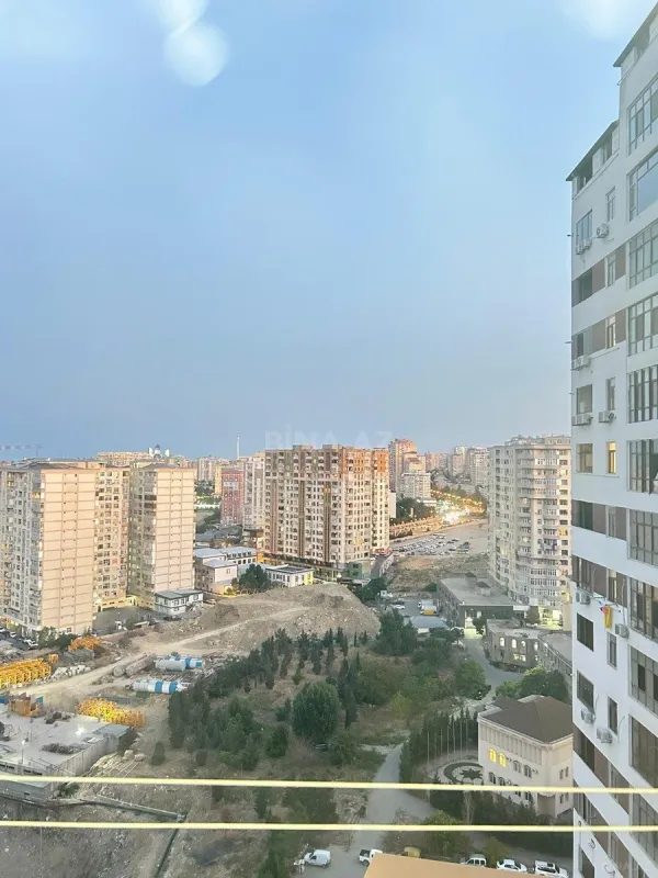 Kirayə verilir 3 otaqlı mənzil 105 m²