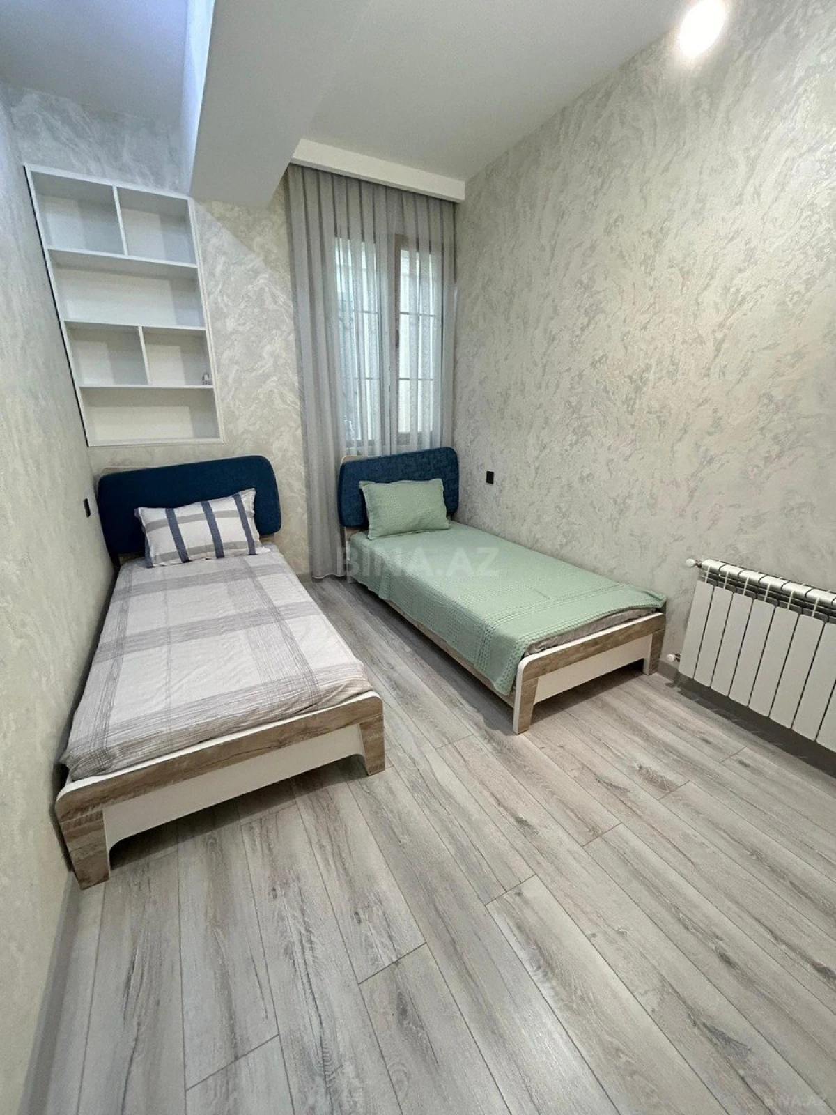 Kirayə verilir 3 otaqlı mənzil 105 m²