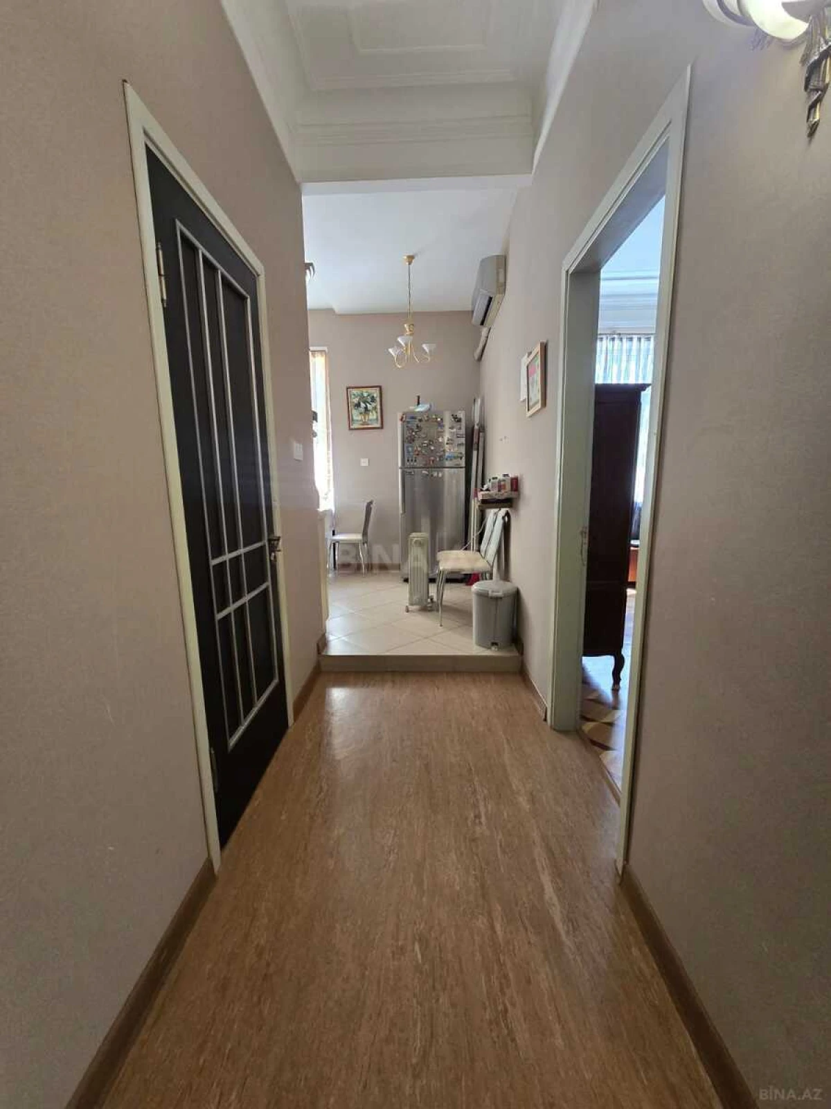 Satılır 4 otaqlı mənzil 103 m²