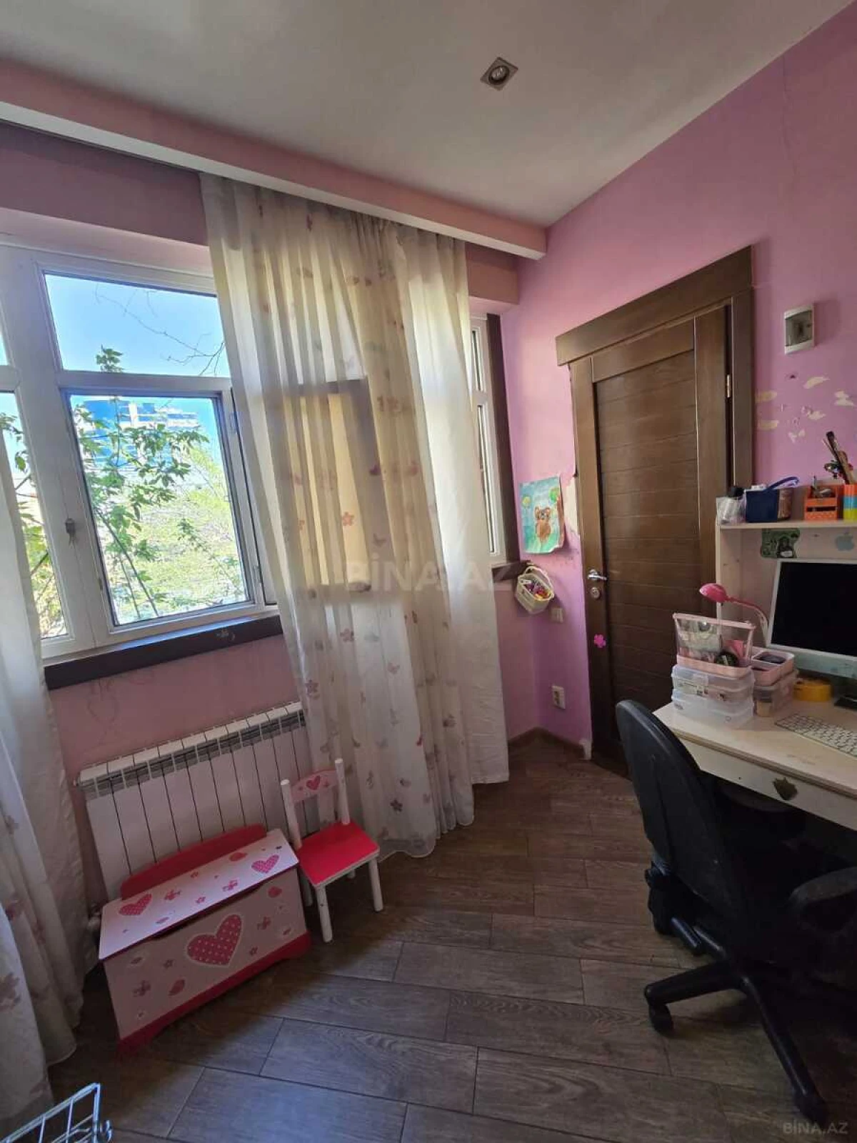 Satılır 4 otaqlı mənzil 103 m²