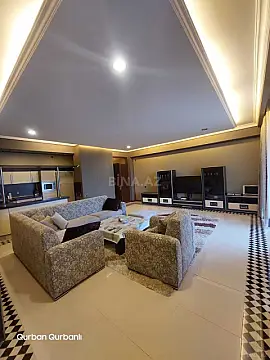 Kirayə verilir 2 otaqlı mənzil 95 m²