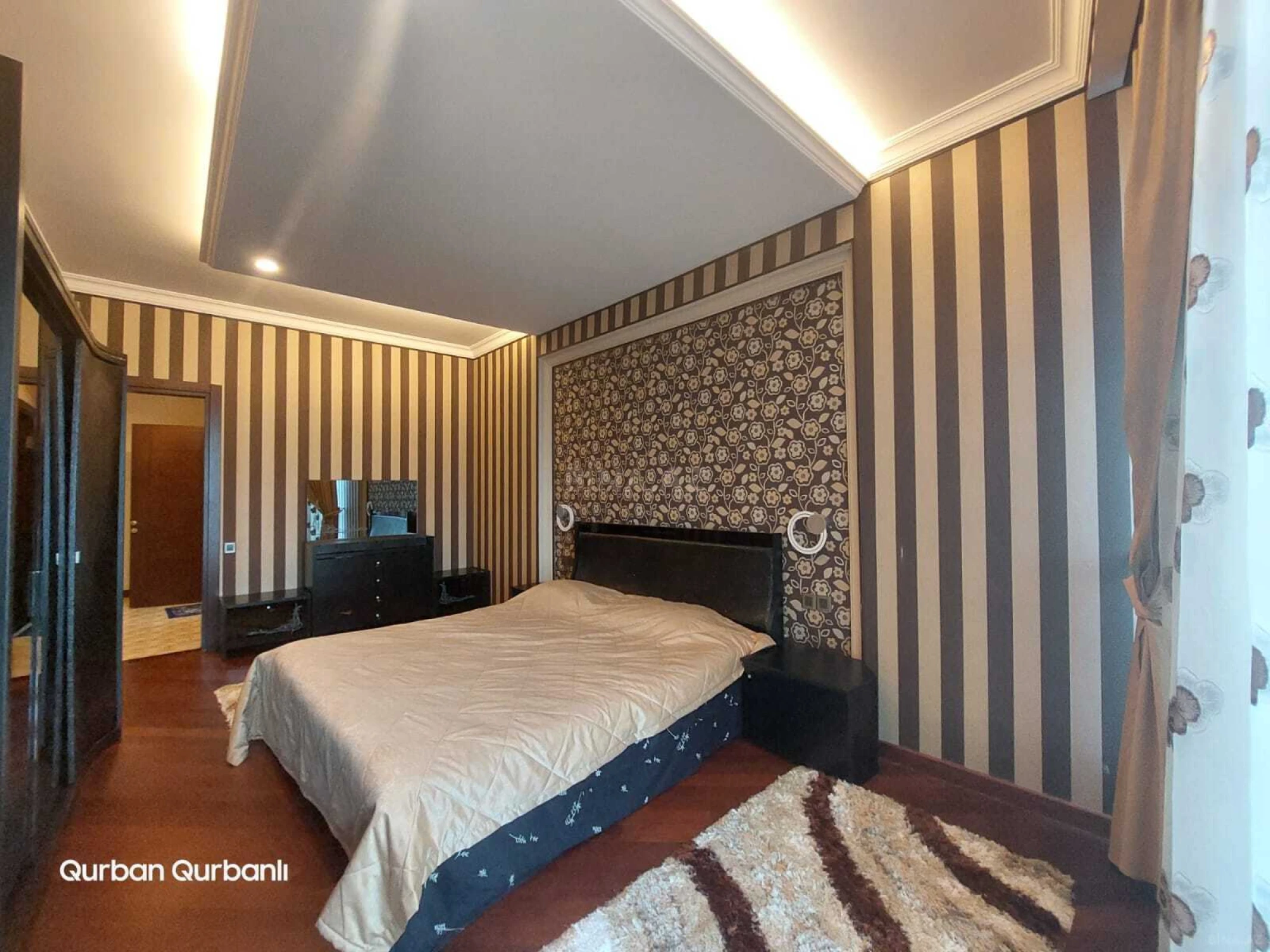 Kirayə verilir 2 otaqlı mənzil 95 m²