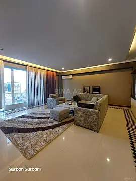 Kirayə verilir 2 otaqlı mənzil 95 m²