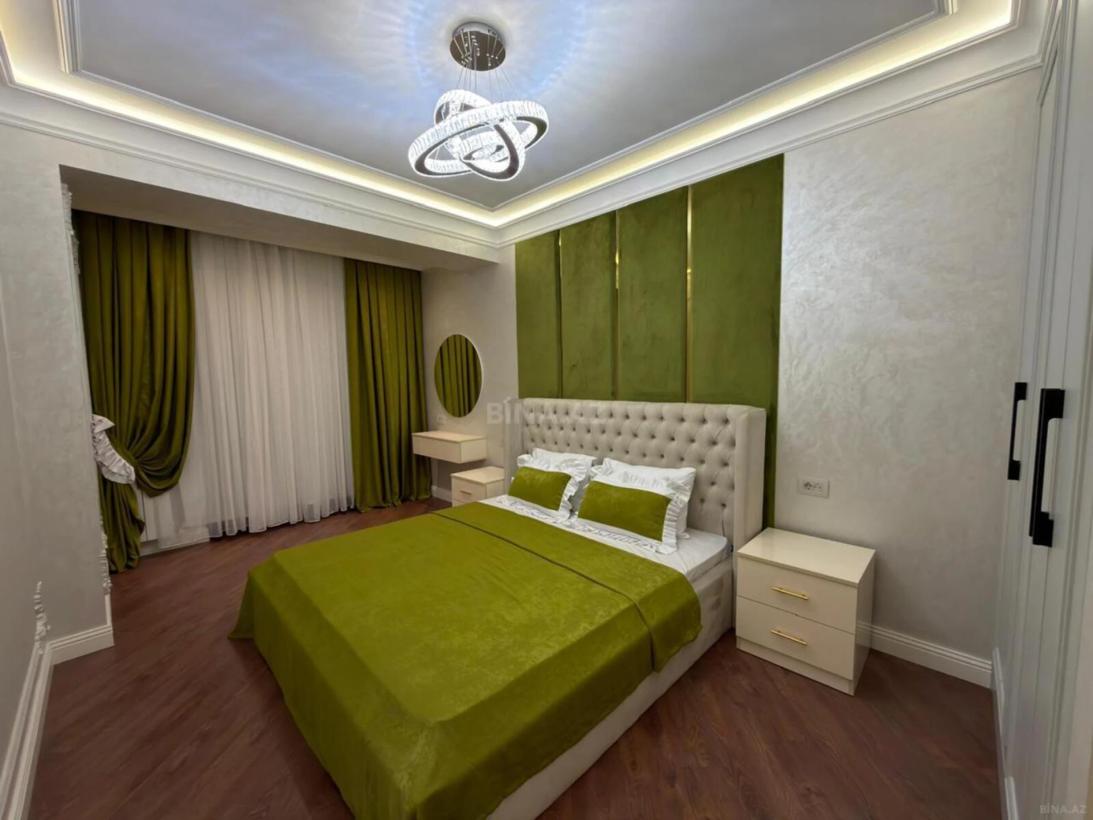 Satılır 3 otaqlı mənzil 146 m²