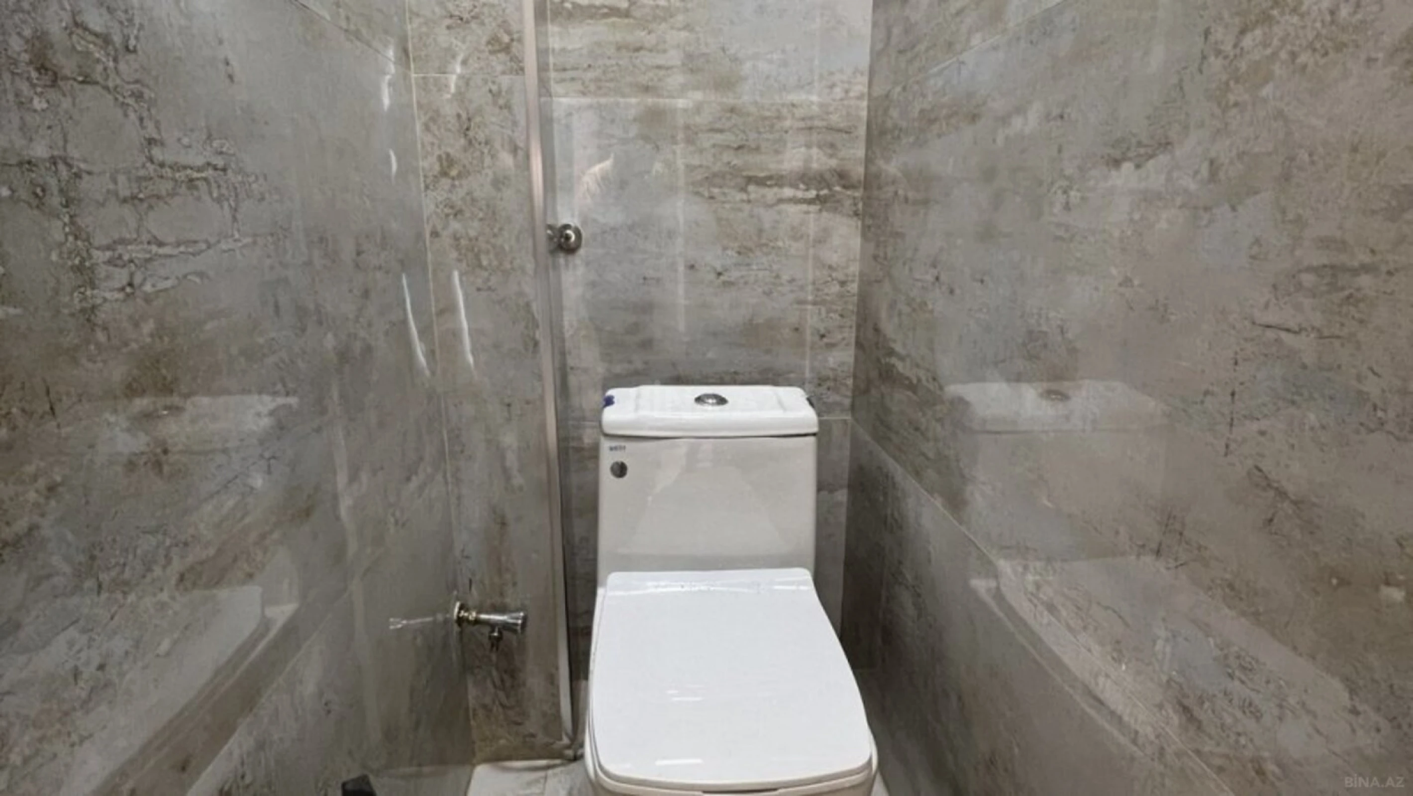 Satılır 2 otaqlı mənzil 60 m²
