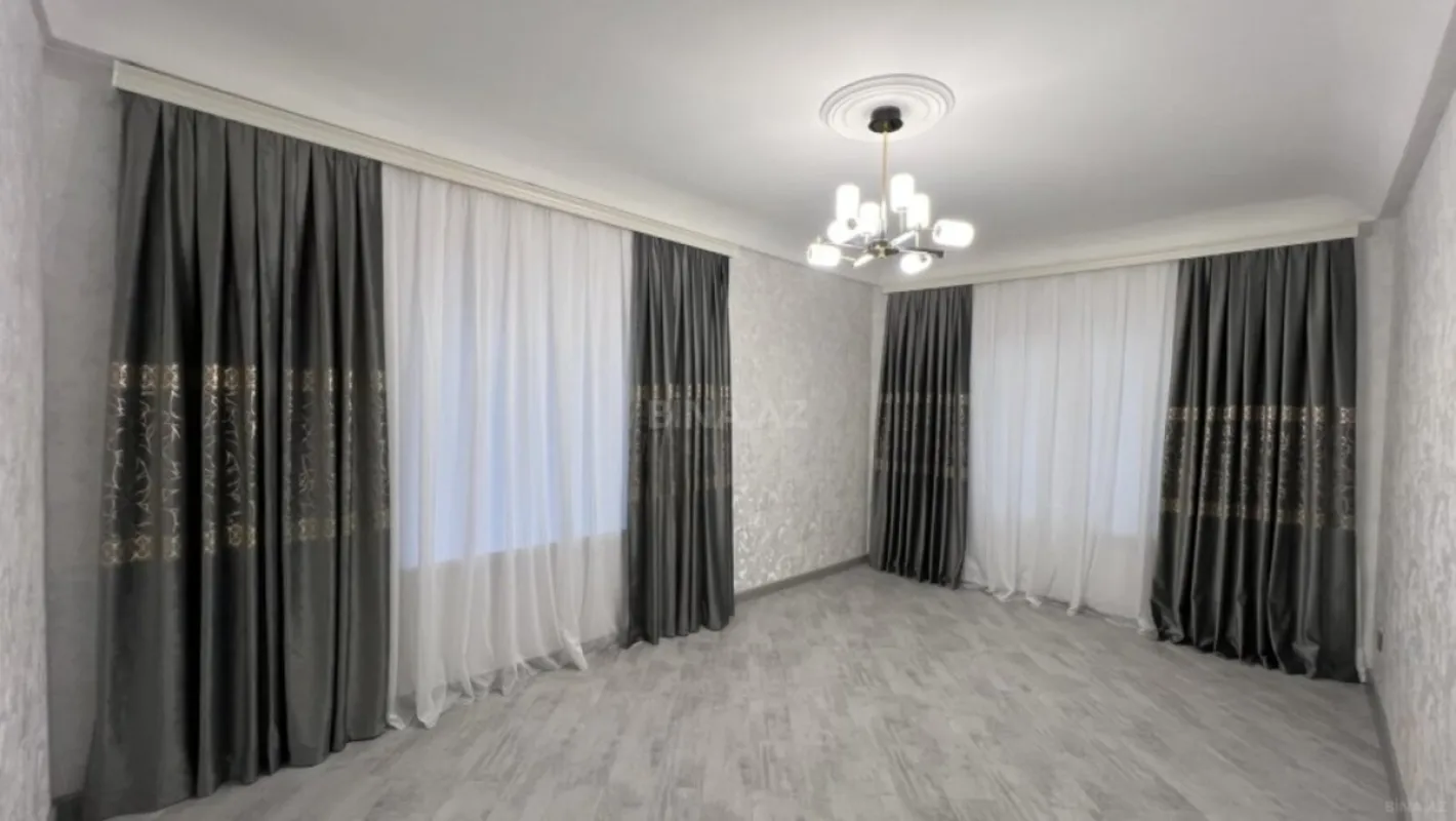 Satılır 2 otaqlı mənzil 60 m²
