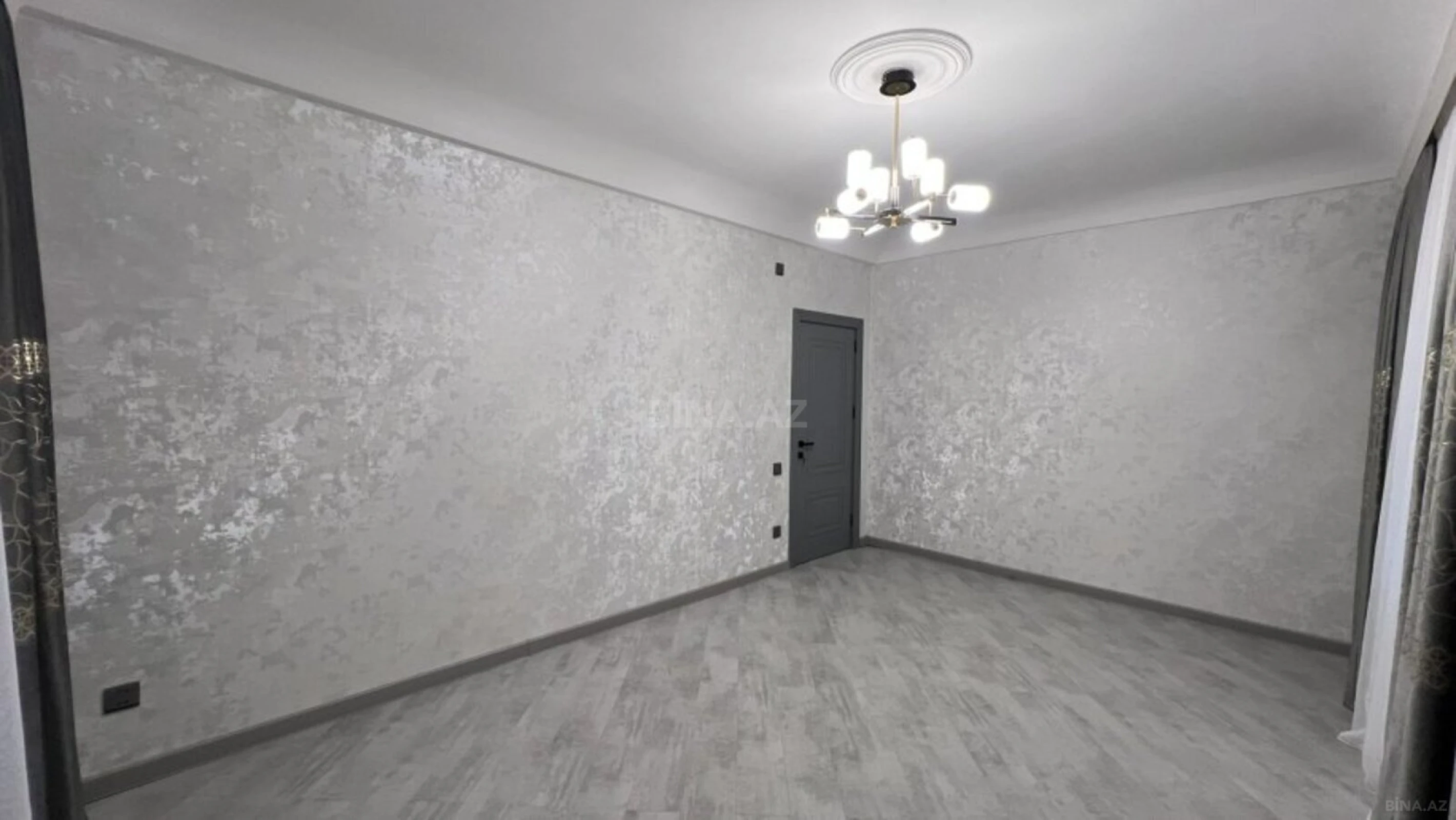 Satılır 2 otaqlı mənzil 60 m²