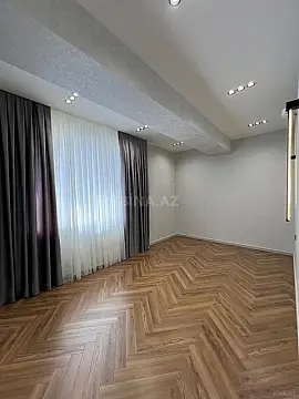 Satılır 3 otaqlı mənzil 105 m²