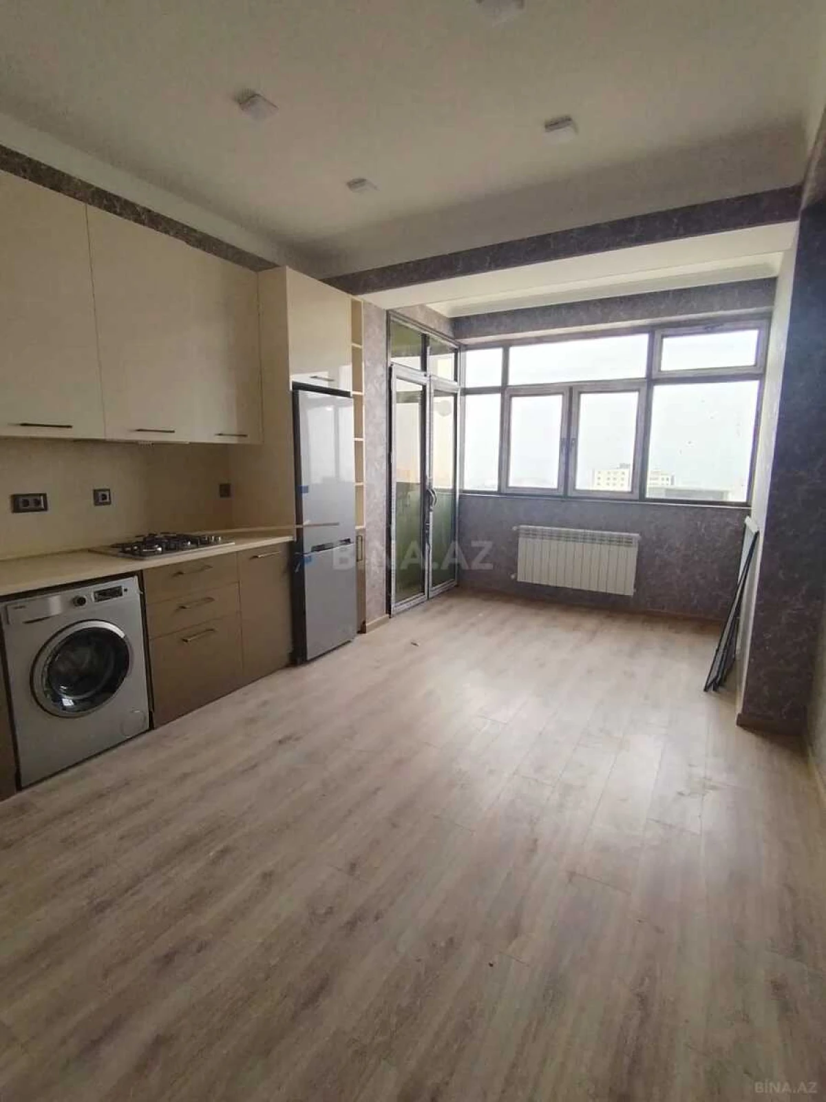 Satılır 2 otaqlı mənzil 65 m²
